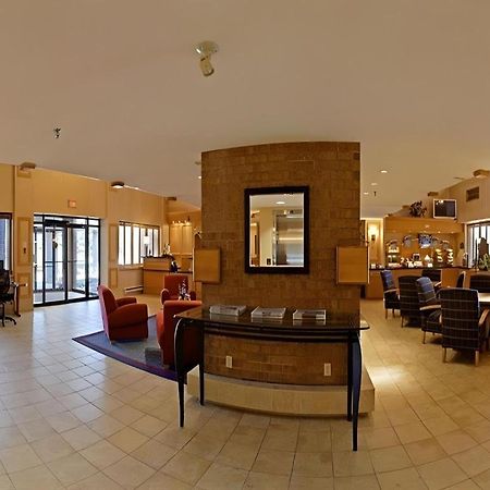 Holiday Inn Express Toronto East - Scarborough By Ihg エクステリア 写真