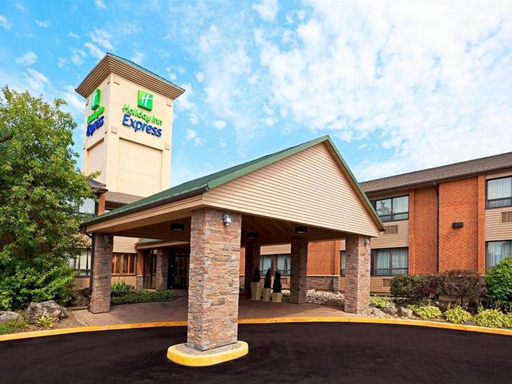 Holiday Inn Express Toronto East - Scarborough By Ihg エクステリア 写真