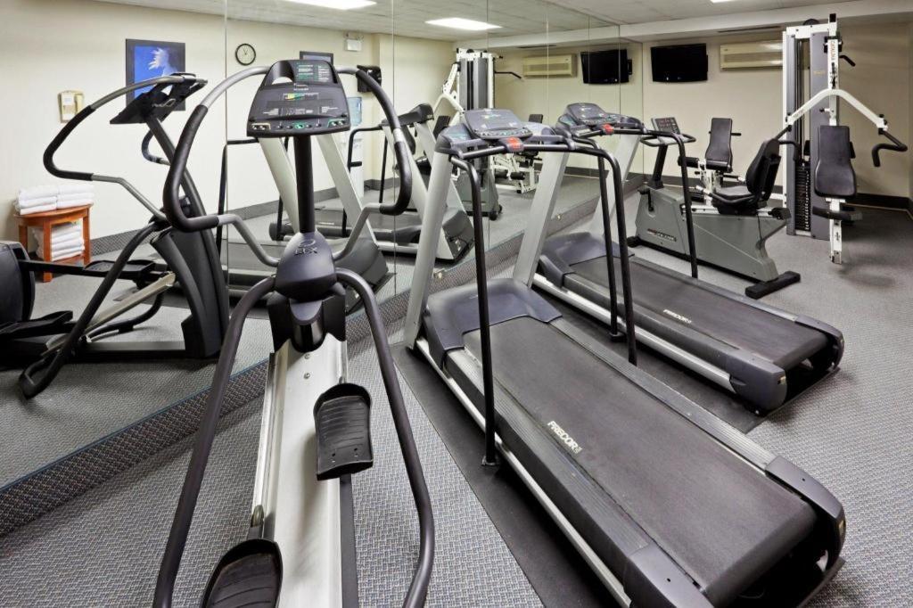 Holiday Inn Express Toronto East - Scarborough By Ihg エクステリア 写真