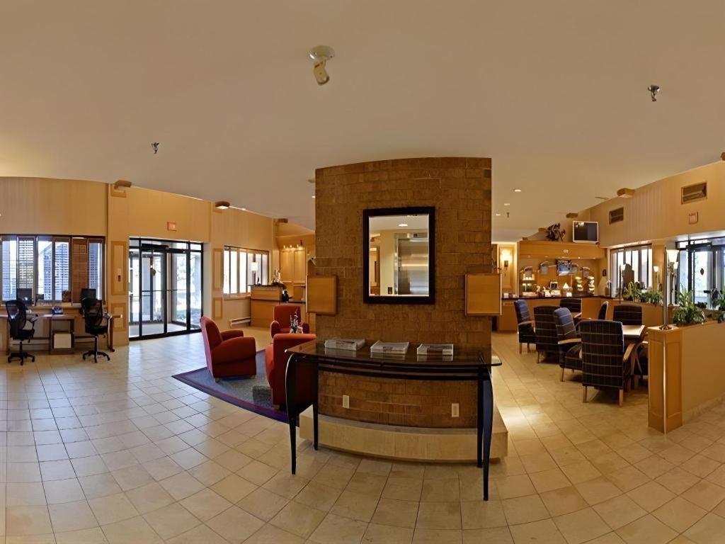 Holiday Inn Express Toronto East - Scarborough By Ihg エクステリア 写真